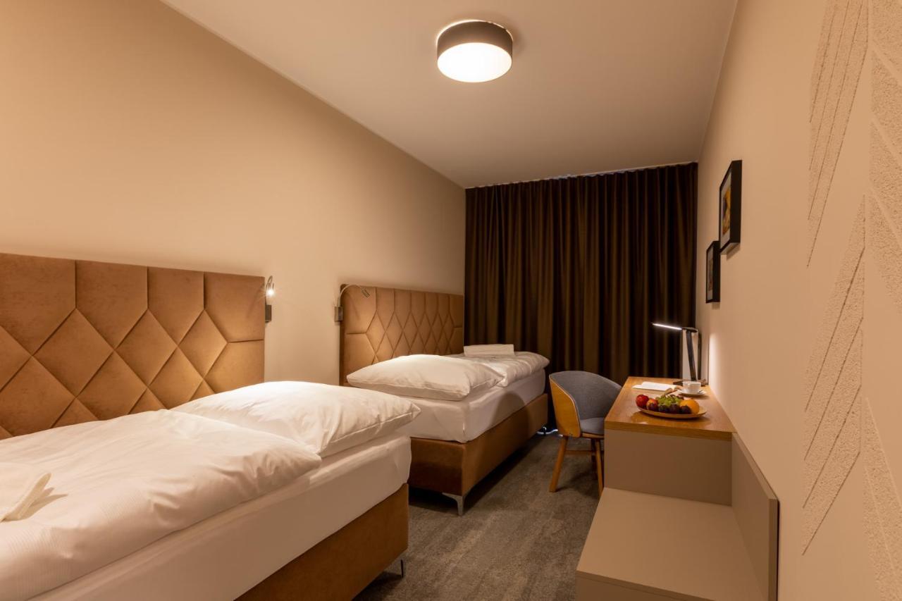 Aplend Lake Resort Štrbské Pleso 外观 照片
